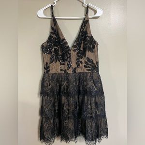 Dress The Population Black Sequins Lace Dress Size Large NWT